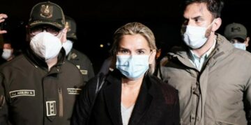 Declaran que la asunción de Áñez fue inconstitucional