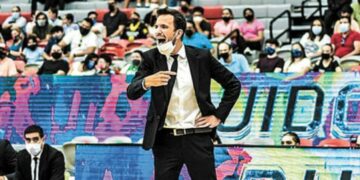 Casalánguida fue nominado como técnico del año en México