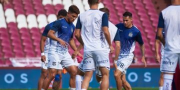 Medina no está conforme y volverá a cambiar el equipo