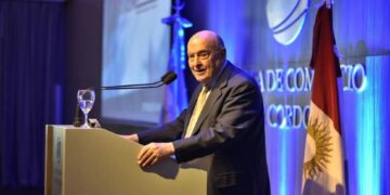 Cavallo cuestionó las intervenciones absurdas del Estado