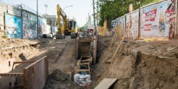 Encaran múltiples trabajos para contener el desborde cloacal