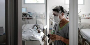 Reportaron 4 muertos y 908 nuevos contagios de coronavirus