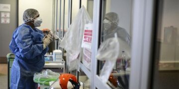 Reportaron tres muertos y 540 nuevos contagios de coronavirus