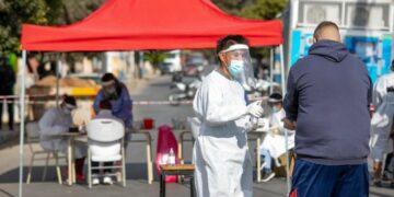 Reportaron 147 casos nuevos y tres fallecimientos en la provincia