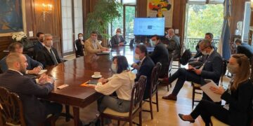 Argentina apuesta a que el FMI revise su política de sobretasas