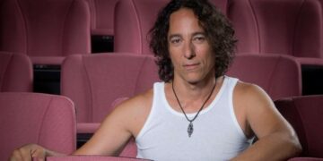 La anécdota de Javier Calamaro sobre el día que conoció a Charly García