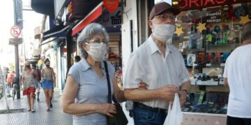 Adelantan el pago del aumento a los jubilados docentes nacionales