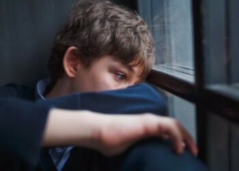 Denuncian un abuso sexual entre compañeros en un colegio de la ciudad