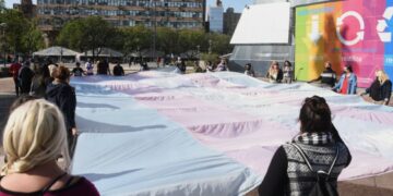 Se realizó un banderazo trans