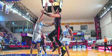 La Gloria cayó ante Riachuelo