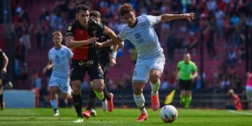 Talleres perdió ante Colón y dejó pasar la chance de subirse a la cima