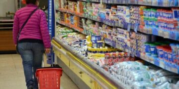 Se aplicarán leyes si empresas no cumplen congelamiento de precios