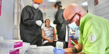 Reportaron 18 muertos y 416 nuevos contagios de coronavirus