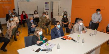 Los esquemas combinados son igual o más efectivos que los homólogos