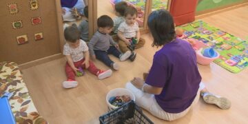 Ordenan reglamentar la ley que obliga a crear guarderías en empresas