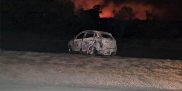 El fuego continúa activo en zona de Tala Cañada