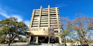 Dictan condenas por lavado de dinero derivado de la trata