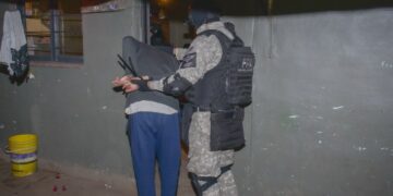 Con múltiples allanamientos desbaratan dos bandas narco en el interior