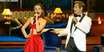 Natalia Oreiro cantó junto a Carlos Baute y se llevaron todas las miradas