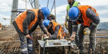 El empleo privado cayó un 4% en la última década en el país