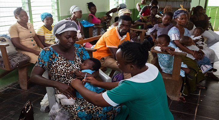 Por primera vez, la OMS recomienda una vacuna contra la malaria