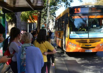 Colectivos de los corredores 1 y 6 mudarán sus paradas debido a obras