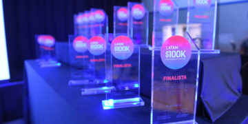 Fue premiado un desarrollo rosarino que obtiene celulosa desde la soja