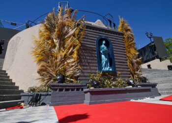 Con música y figuras destacadas, vuelve el Desfile Real al Parque Sarmiento