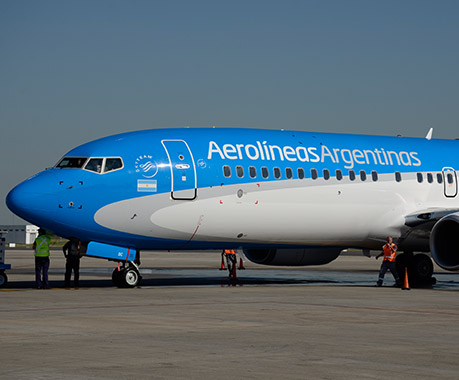 Tras la suba de contagios en su personal, Aerolíneas Argentinas canceló siete vuelos programados