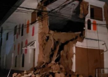 Un sismo de 7.5 grados sacudió la selva amazónica de Perú y destruyó una iglesia