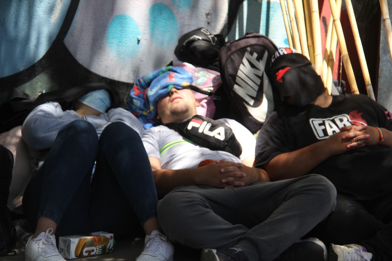 Continúa el acampe de organizaciones sociales frente a Casa de Gobierno