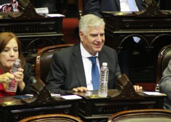 Córdoba Federal rechaza la ley de gestión de envases