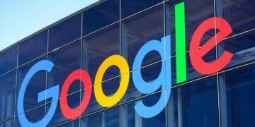 Google sufre una multa multimillonaria por abuso de posición dominante