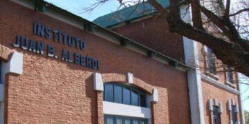 Un hombre se descompensó y murió al salir de votar