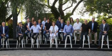 Para la oposición el Gobierno “evade la realidad”