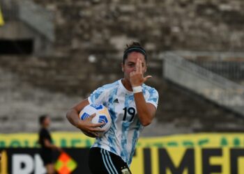 ¿Qué necesita el fútbol femenino para terminar de desarrollarse en la Argentina?