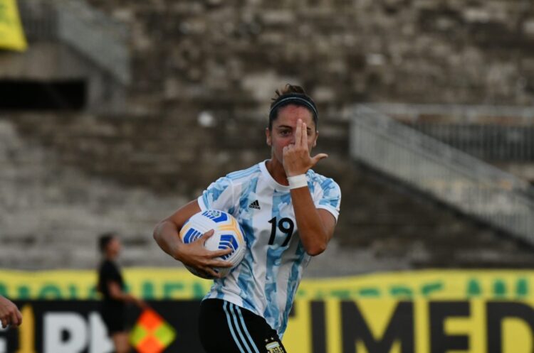 ¿Qué necesita el fútbol femenino para terminar de desarrollarse en la Argentina?