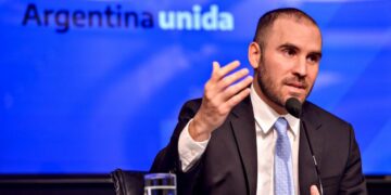 La economía creció 3% en el primer trimestre y se prevé que la suba anual sea del 9%