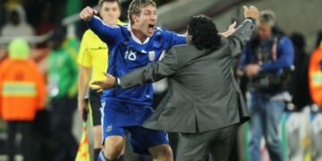 Martín Palermo se quebró en vivo al recordar a Diego Maradona