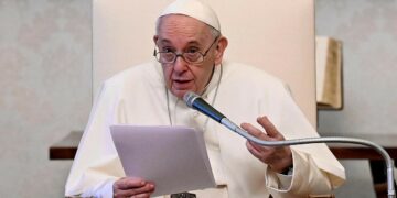 El papa Francisco pidió una solución para los migrantes