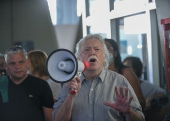 Reapareció Daniele y presidió una protesta del Suoem