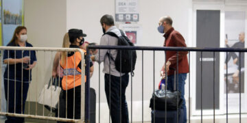 Desde el 1 de noviembre casi 15.000 turistas extranjeros ingresaron al país