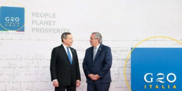 El Gobierno consigue que el G20 recomiende la quita de sobrecargos