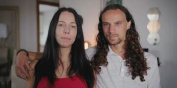 Amamanta a su pareja dos veces por semana por considerarlo “nutritivo y relajante”