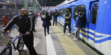 Una de cada tres personas de clase media es en realidad pobre