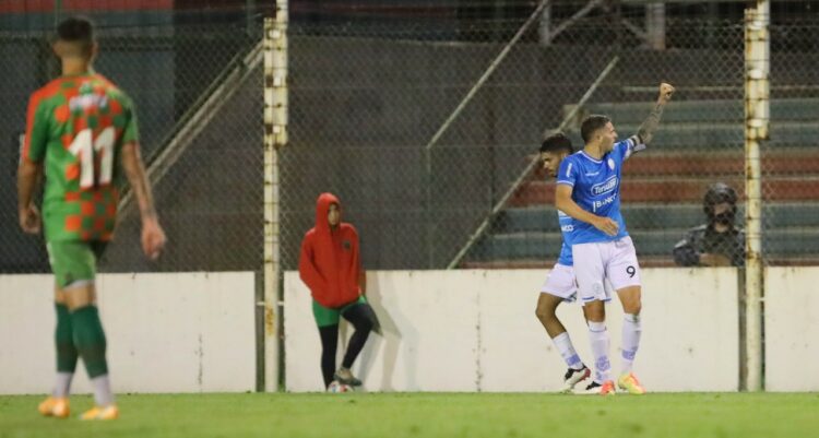 Belgrano se trajo los tres puntos de Carlos Casares