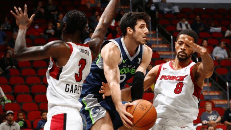 Bolmaro y una gran actuación en la G-League