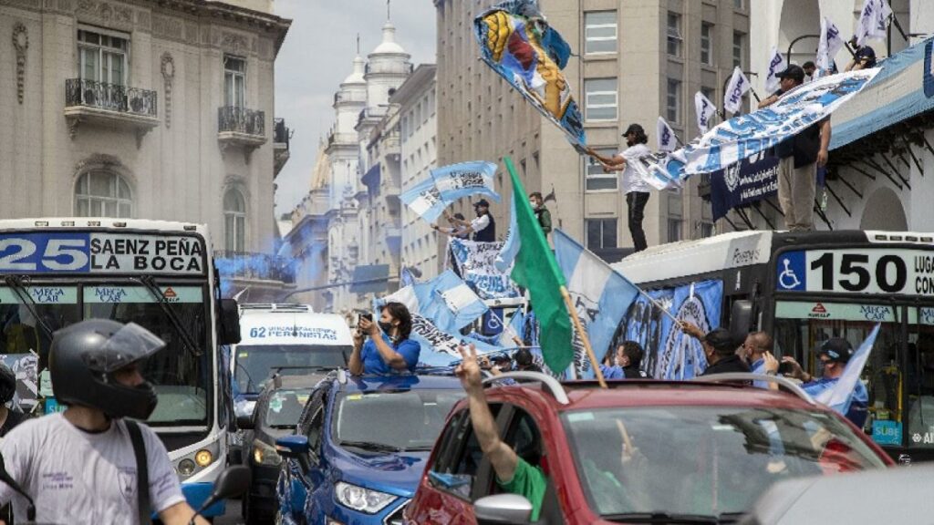 17-N: Con Fernández como único orador, esperan reunir a más de 100.000 personas en Plaza de Mayo