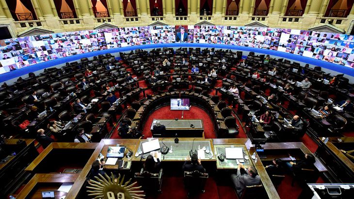 El oficialismo retiene las primeras minorías legislativas en el Congreso