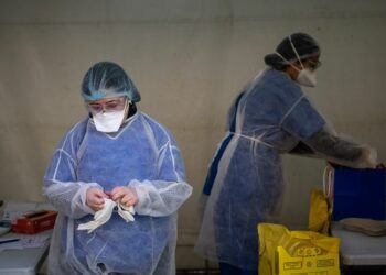 Reportaron 33 muertos y 1.644 nuevos contagios de coronavirus